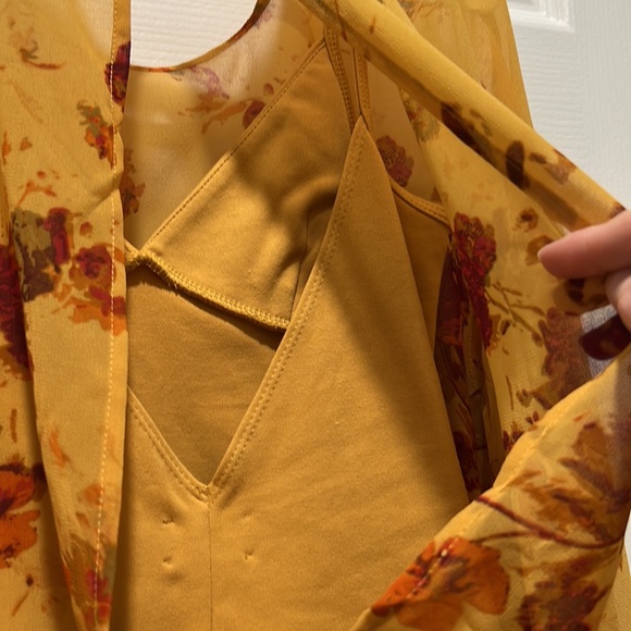 Aritzia Wilfred Blouse Bodysuit - Picture 4 of 4